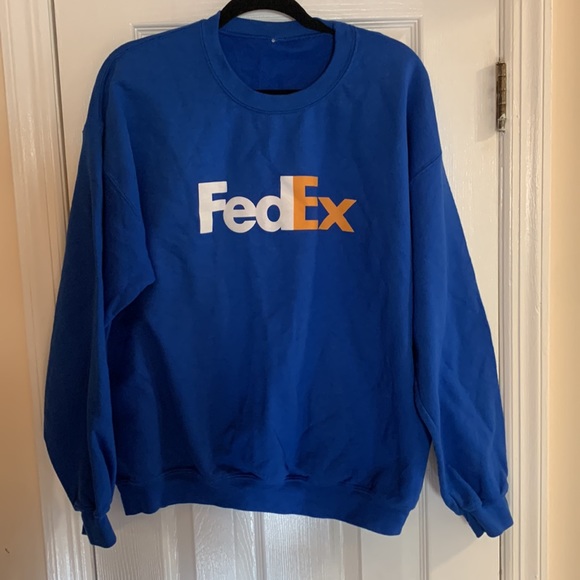 FedEx Gildan Blue Sweatshirt - Picture 2 of 6